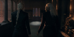 HouseOfTheDragon_3x08-TheTreasonsAtTumbleton_00405