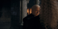 HouseOfTheDragon_3x08-TheTreasonsAtTumbleton_00435