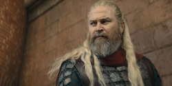 HouseOfTheDragon_3x08-TheTreasonsAtTumbleton_00640