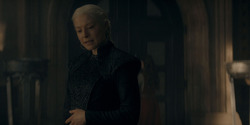 HouseOfTheDragon_3x08-TheTreasonsAtTumbleton_01000