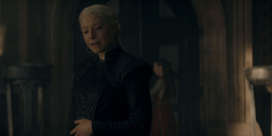 HouseOfTheDragon_3x08-TheTreasonsAtTumbleton_01001