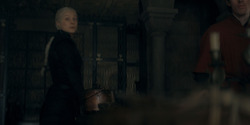 HouseOfTheDragon_3x08-TheTreasonsAtTumbleton_01893