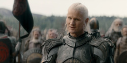 HouseOfTheDragon_3x08-TheTreasonsAtTumbleton_02585
