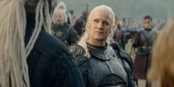 HouseOfTheDragon_3x08-TheTreasonsAtTumbleton_02775