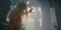HouseOfTheDragon_3x08-TheTreasonsAtTumbleton_02985