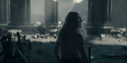 HouseOfTheDragon_3x08-TheTreasonsAtTumbleton_02998