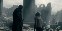 HouseOfTheDragon_3x08-TheTreasonsAtTumbleton_03084