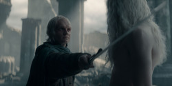 HouseOfTheDragon_3x08-TheTreasonsAtTumbleton_03316