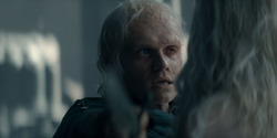 HouseOfTheDragon_3x08-TheTreasonsAtTumbleton_03351
