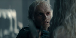 HouseOfTheDragon_3x08-TheTreasonsAtTumbleton_03352