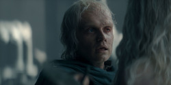 HouseOfTheDragon_3x08-TheTreasonsAtTumbleton_03371