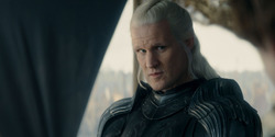 HouseOfTheDragon_3x08-TheTreasonsAtTumbleton_03398
