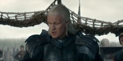 HouseOfTheDragon_3x08-TheTreasonsAtTumbleton_03411