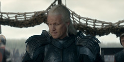 HouseOfTheDragon_3x08-TheTreasonsAtTumbleton_03413
