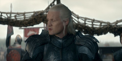 HouseOfTheDragon_3x08-TheTreasonsAtTumbleton_03429