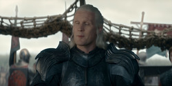 HouseOfTheDragon_3x08-TheTreasonsAtTumbleton_03431
