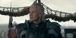 HouseOfTheDragon_3x08-TheTreasonsAtTumbleton_03436