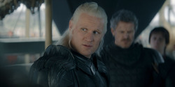 HouseOfTheDragon_3x08-TheTreasonsAtTumbleton_03463
