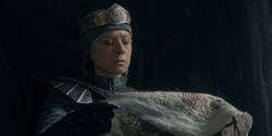 HouseOfTheDragon_3x08-TheTreasonsAtTumbleton_06366